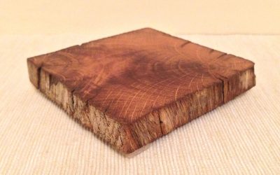 Oak rustic edge padded coaster