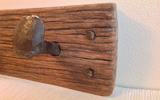 Keruing wood rustic coat rack with railway spike hangers - Image 2
