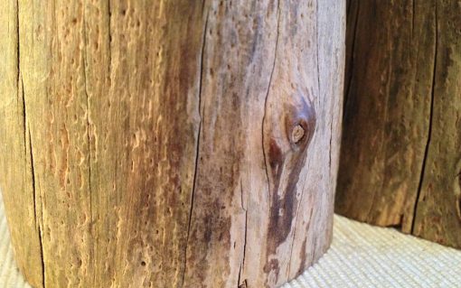 Yew wood pillar tealight candle holder 3 piece - Image 3