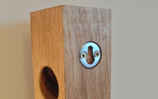 3 Bottle self-balancing rustic oak wine holder - Image 3